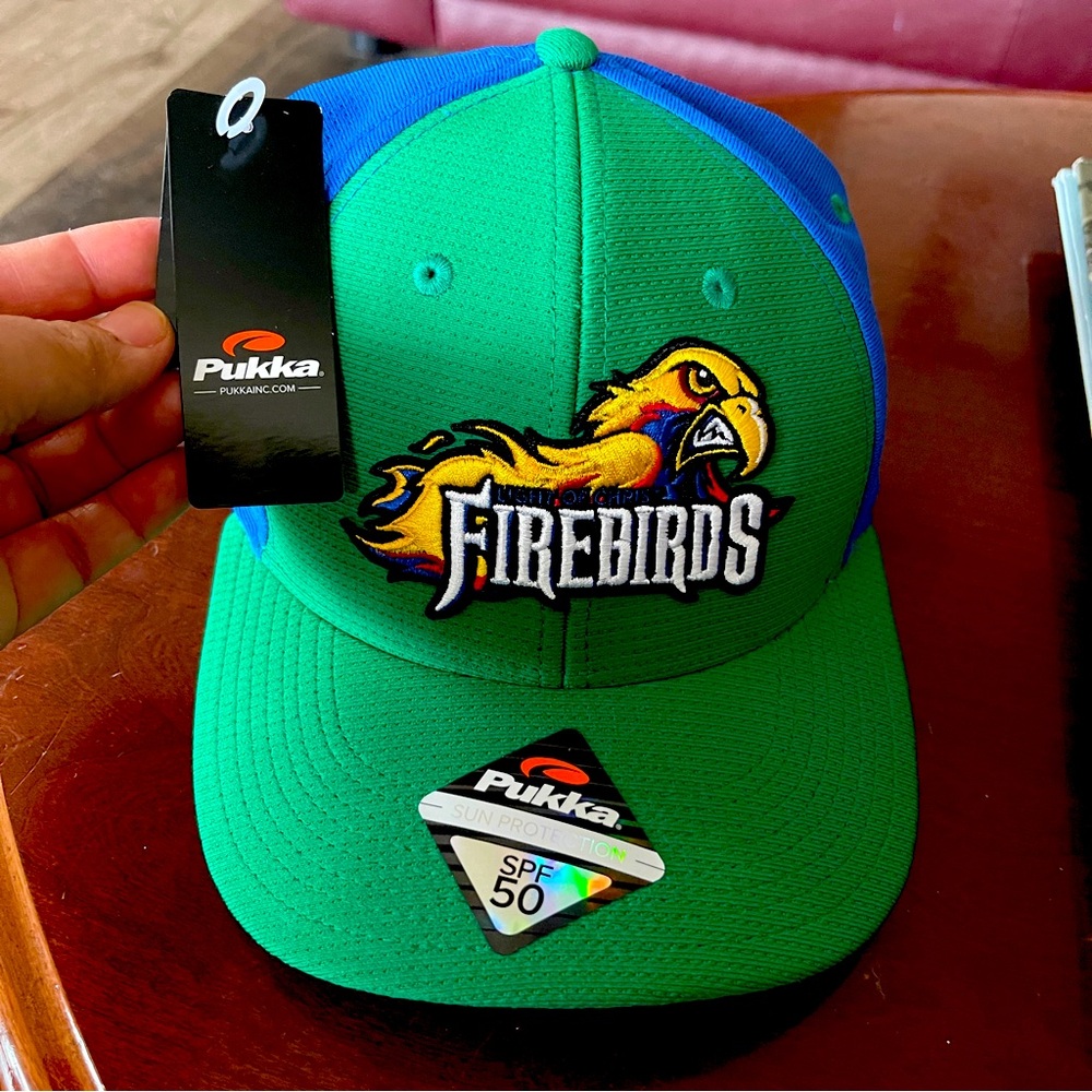 BNWT Firebird PUKKA Hat